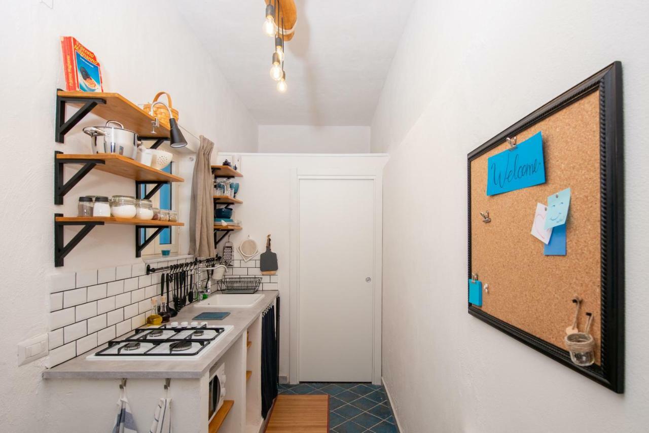 Light Blue - Apartment In The Middle Of Everything Torre Annunziata Exterior foto